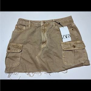 SOLD| Zara | Cargo skirt